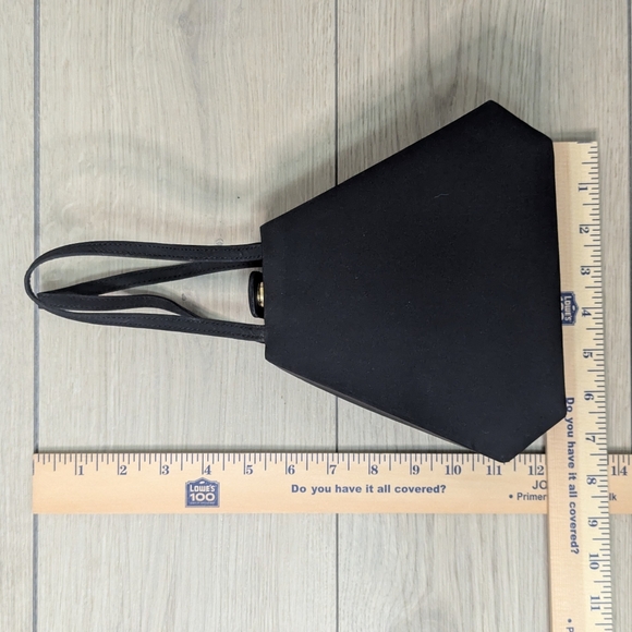 KF Ltd black uniquely shaped evening clutch trapezoid snap closure - Picture 4 of 5